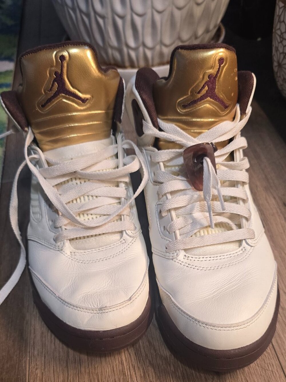 Air Jordan 5 Retro Women's Golden Ticket Earth Brown Gold Sz 9.5 DD9336-200